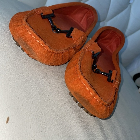 Tod’s Women’s Loafers - Picture 12 of 17